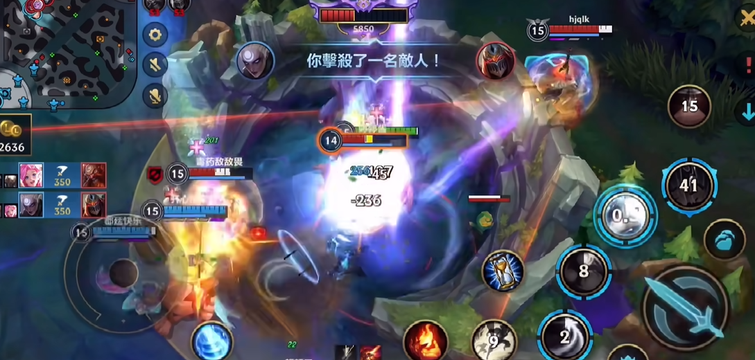 如何在英雄联盟手游中突破对手的对抗路