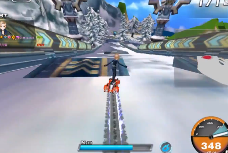 如何挑战qq飞车的两人单挑模式