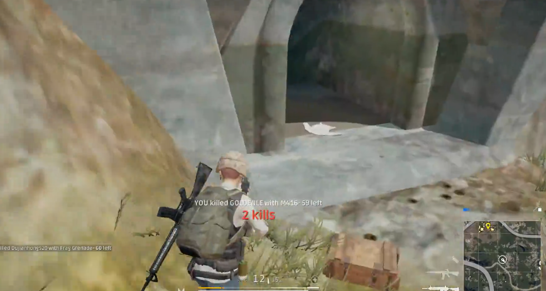 绝地求生中如何成功跳出狮城水管