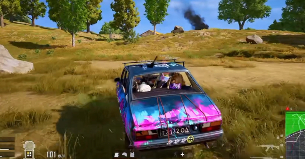 玩绝地求生大逃杀时如何开车开枪技巧