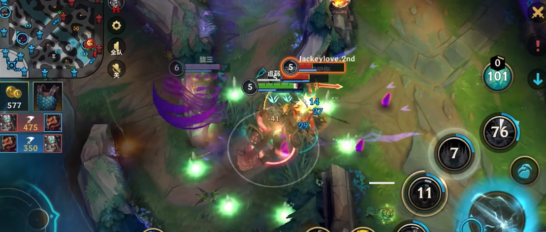 英雄联盟手游中鳄鱼应该如何对线狂战士